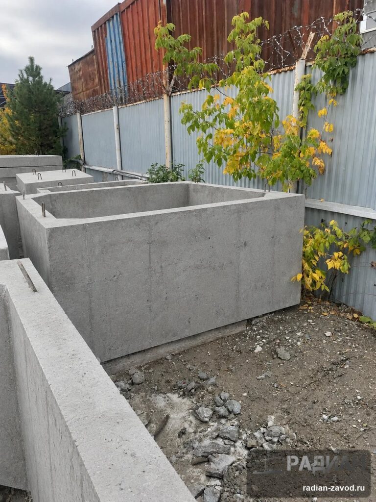 Звенья прямоугольных труб ЗП на складе завода Радиан